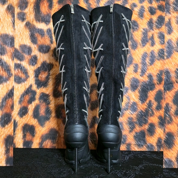 Azalea Wang Taty Suede Embellished Boots - Picture 5 of 11
